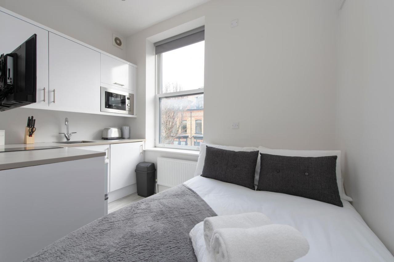 Fabulous In Superb Location * London